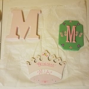 Initial "M" and Mia decor Pink and Green